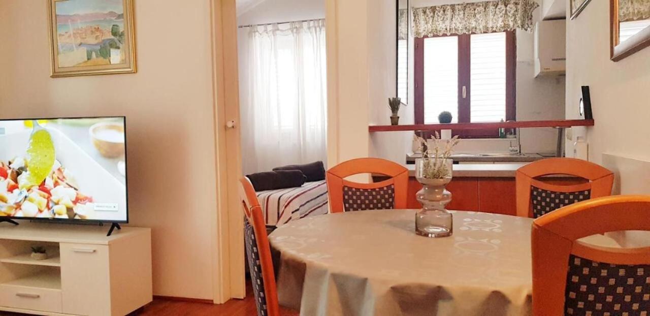 מאקרסקה Apartments Mila מראה חיצוני תמונה