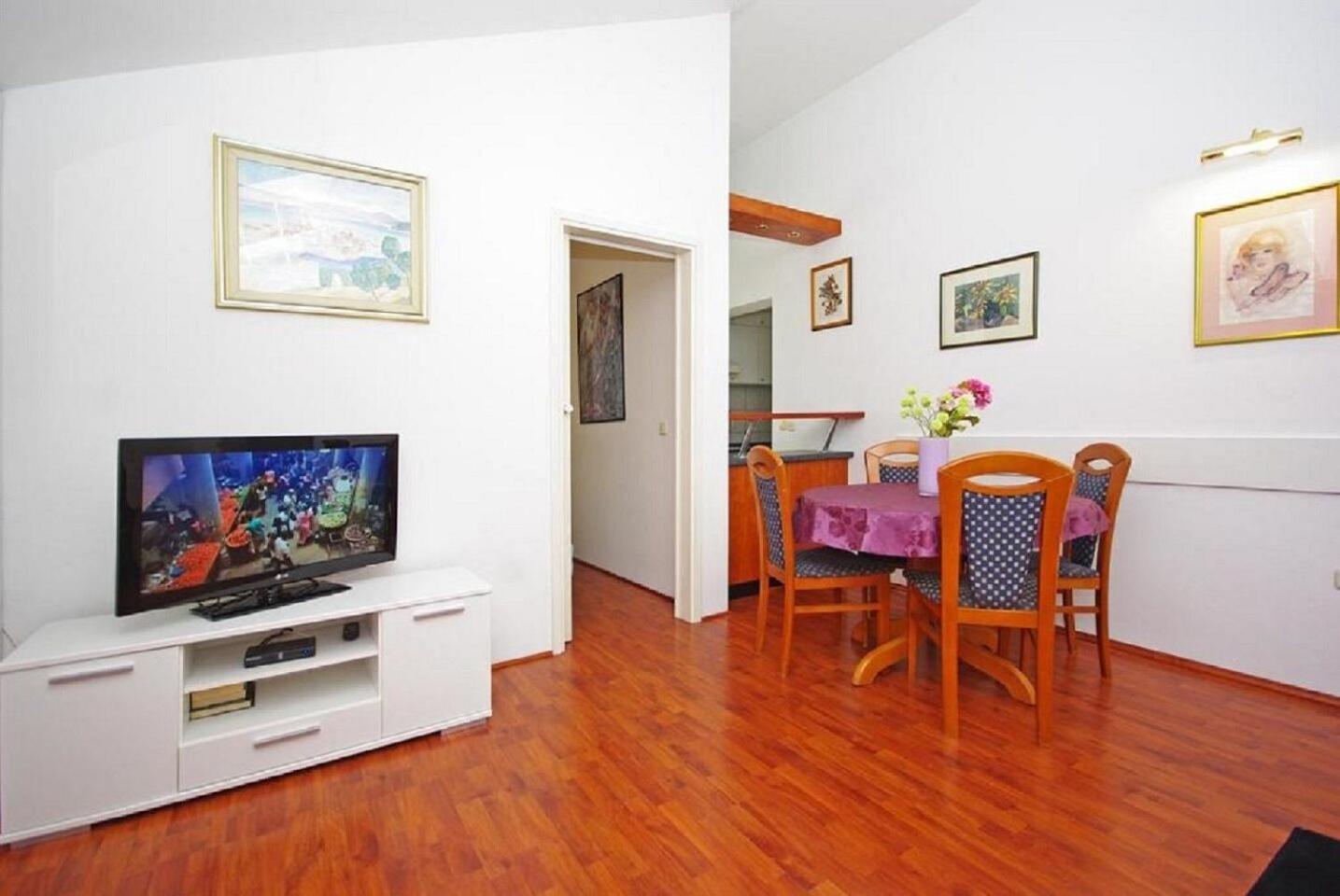 מאקרסקה Apartments Mila מראה חיצוני תמונה